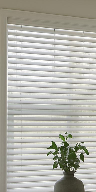 Custom window blinds in Rosenberg TX